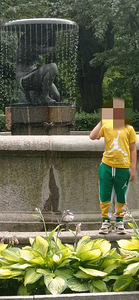 Детская одежда и обувь (5 фото из 10)