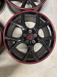 Müüa Honda 19" 8.5J 5x120 ET60 (1 foto / 5)