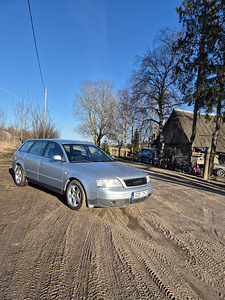 Audi A6 C5 2.8 V6 142kW quattro. (2 фото из 7)