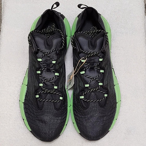 Кроссовки Reebok (2 фото из 4)