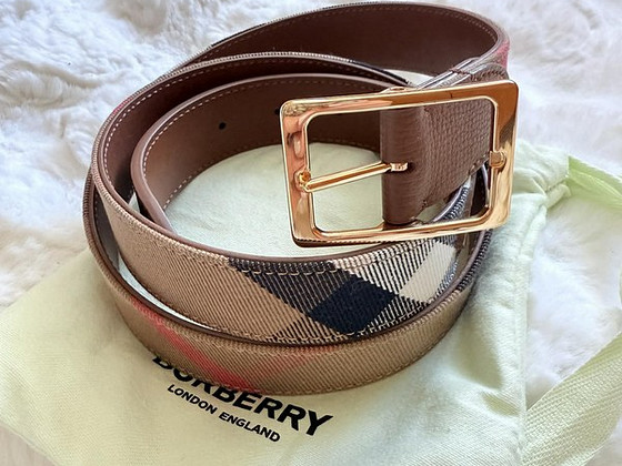 UUS Burberry vöö