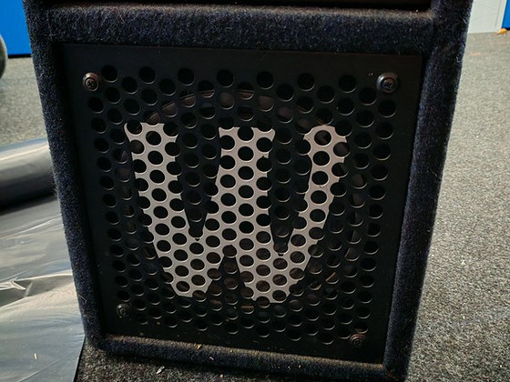 Warwick blue cab 15.1