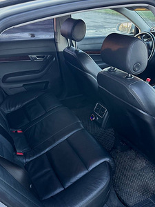 М/в Audi a6c6 (3 фото из 4)