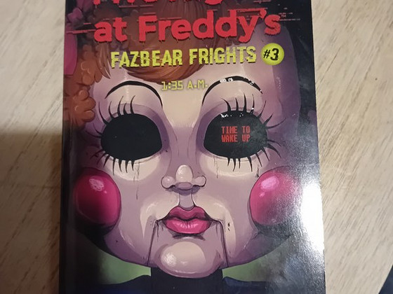 Книга Five Nights at Freddy's fazbear frights #3