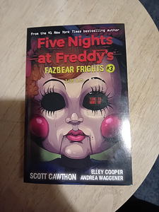 Книга Five Nights at Freddy's fazbear frights #3 (1 фото из 2)