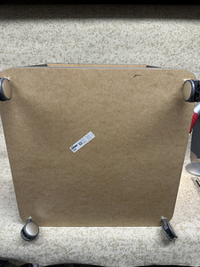 Ratastel laud IKEA TINGBY 50x50 / Ratastel laud IKEA (5 foto / 7)