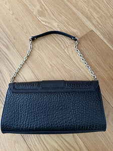 Сумка Dkny (2 фото из 4)