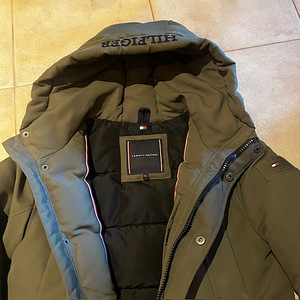 Talvine laste jope Tommy Hilfiger suurus 128 cm (4 foto / 4)
