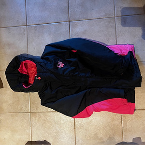 Спортивная зимняя куртка Nike 152 -158 (3 фото из 3)