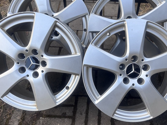MERCEDES BENZ ORIGINAAL VALUVELJED 17"