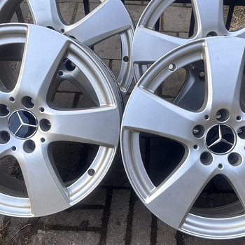ОРИГИНАЛЬНЫЕ ЛИТЫЕ ДИСКИ MERCEDES BENZ 17"