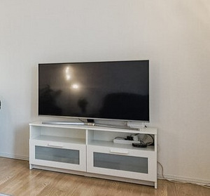 TV SAMSUNG (1 фото из 1)