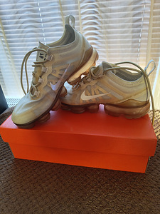 Nike Vapormax tossud (1 foto / 9)
