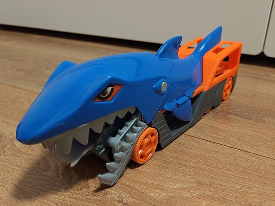 Hot Wheels автовоз