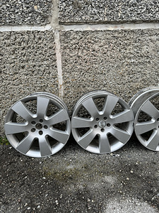 Audi veljed 19" (2 foto / 6)