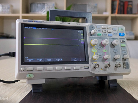 2 kanaliga ostsilloskoop 200MHz Siglent SDS1202X-E 2ch