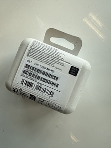 Sony WF-1000XM6 (2 фото из 4)