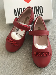 Новые туфли Moschino размер 23 (3 фото из 3)