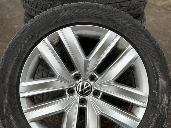 19" оригинальные диски Volkswagen Touareg 5x112 + зимние шины