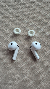 Samsung Galaxy Buds 3 Pro (2 foto / 6)