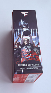 SteelSeries Aerox 3 Wireless FazeClan Edition (4 фото из 5)