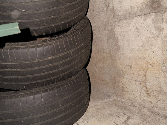 Зимние шины 195/50 R 15V