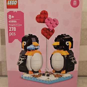 LEGO Penguins in Love (40886)