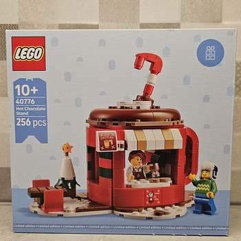 LEGO Hot Chocolate Stand (40776)