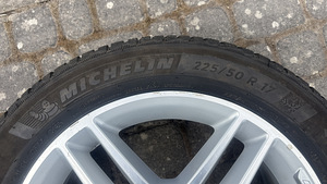 MERCEDES BENZ AMG ORIGINAAL VALUVELJED (7 foto / 7)