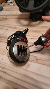 Thrustmaster T300 RS (4 foto / 4)