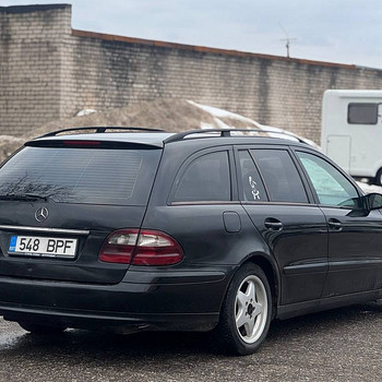 MERCEDES-BENZ E 220 CDI T