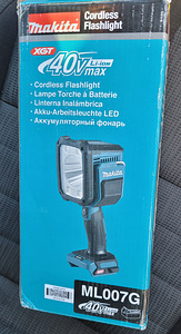 AKULAMP MAKITA ML007G XGT 40V aku valgusti prozektor (5 foto / 5)