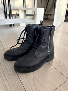 Calvin Klein saapad (1 foto / 1)