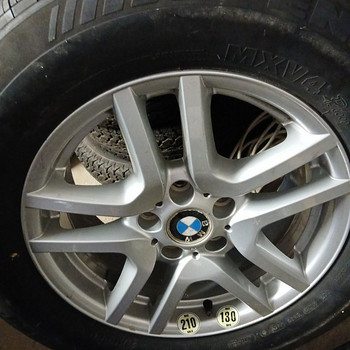 BMW rataste komplekt.