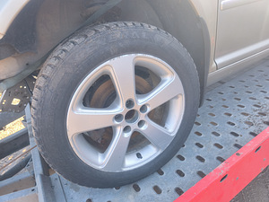 Volkswagen Bora на запчасти (10 фото из 10)