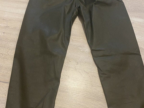 Брюки Zara новые, размер 36