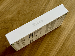 Uus! iPhone 17 Pro Silver 512GB kinnises pakendis. Garantii (2 foto / 3)