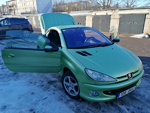 Продам Кабриолет PEUGEOT 206, бензин Двигатель 1.6, 2004 (6 фото из 15)