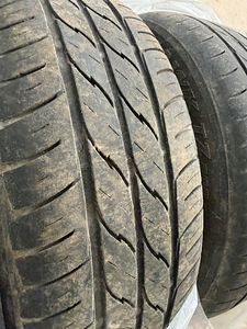 Летние шины 4шт 195/60R15 протектор 7мм DOT1409 (2 фото из 5)