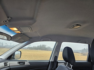Subaru Forester 4x4 manuaal (8 foto / 11)