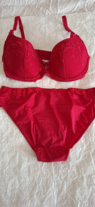 Uus CHANGE aluspesukomplekt, EUR - 75 D / EUR - № 40 (7 foto / 10)