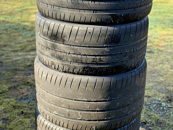 Michelin Pilot Sport Cup 2 R21