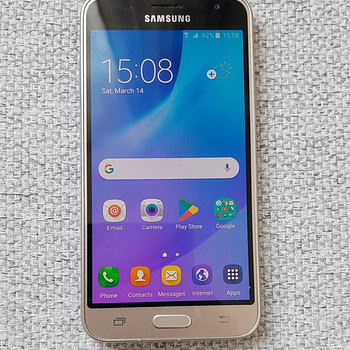 Samsung Galaxy J3 (2016)