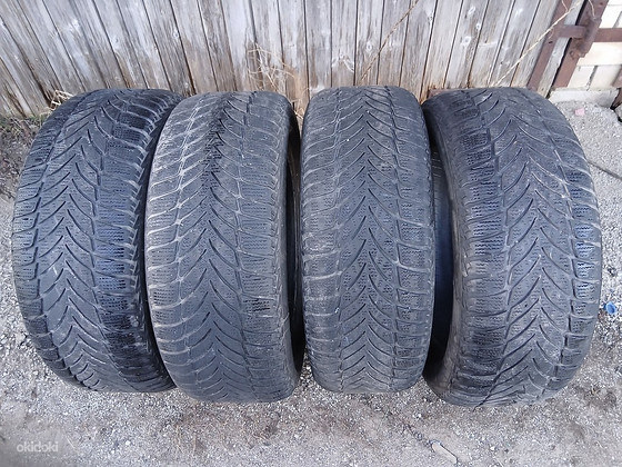 Goodyear MS 225/55R17