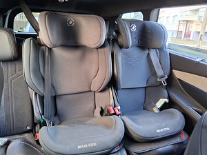 Детские автокресла MAXI COSI для детей (2 фото из 3)