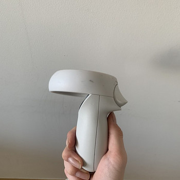 Parempoolne Oculus Quest 2 kontroller (varuosadeks)