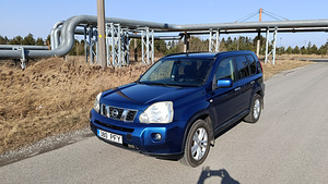 Nissan X-Trail (1 foto / 14)