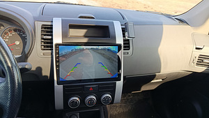 Nissan X-Trail (9 foto / 14)