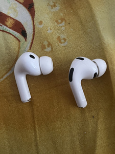 AirPods Pro Gen3 (2 фото из 5)