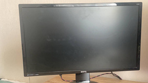 Монитор benq (1 фото из 3)